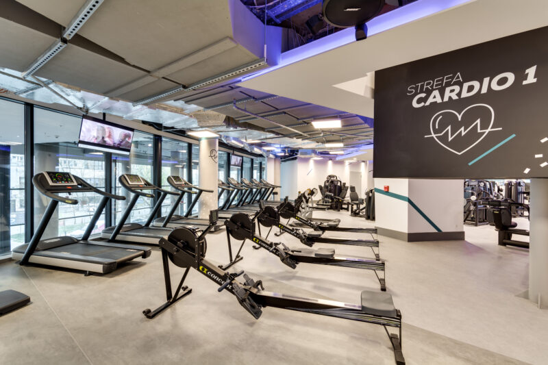 Wnętrze siłowni CityFit Rondo ONZ Warszawa 24/7