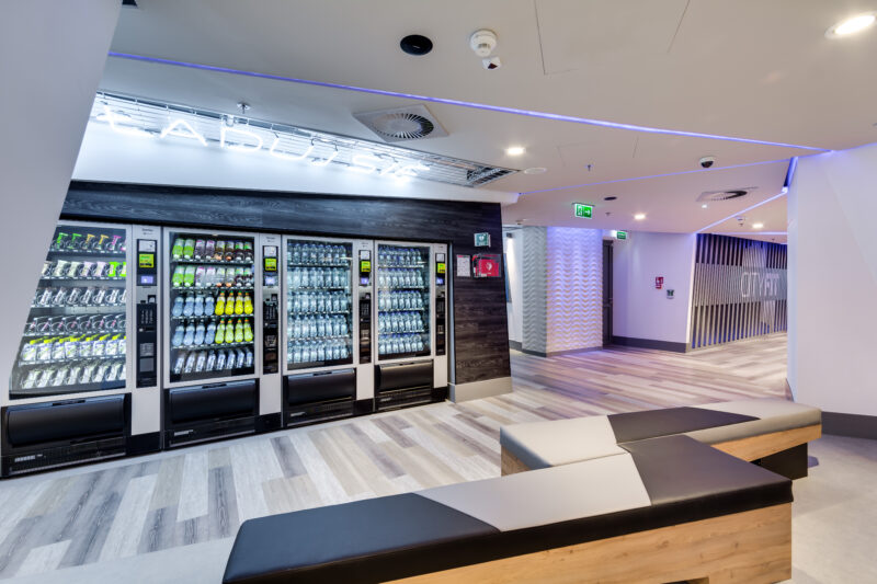 Wnętrze siłowni CityFit Rondo ONZ Warszawa 24/7