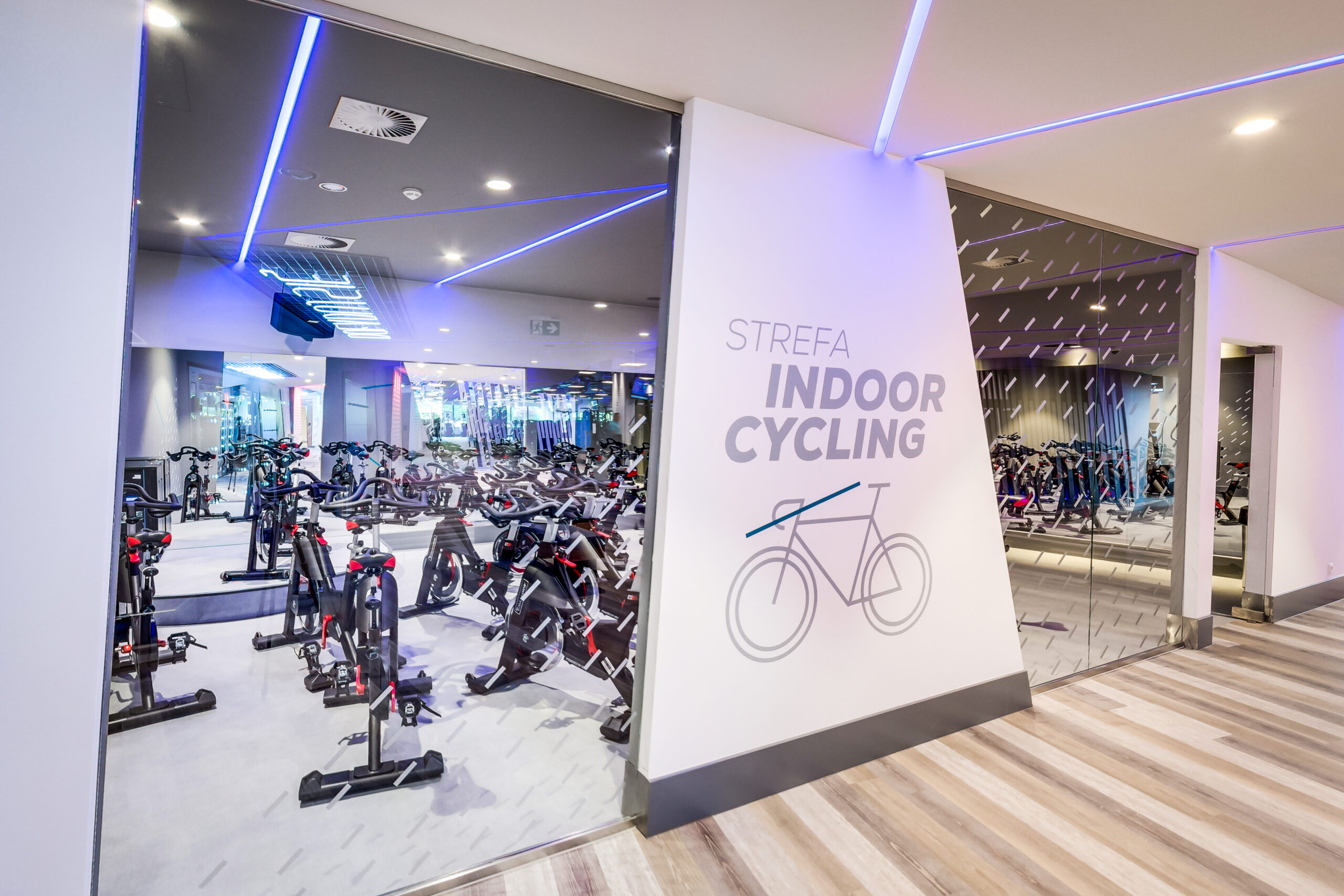 Wnętrze siłowni CityFit Targówek Warszawa 24/7