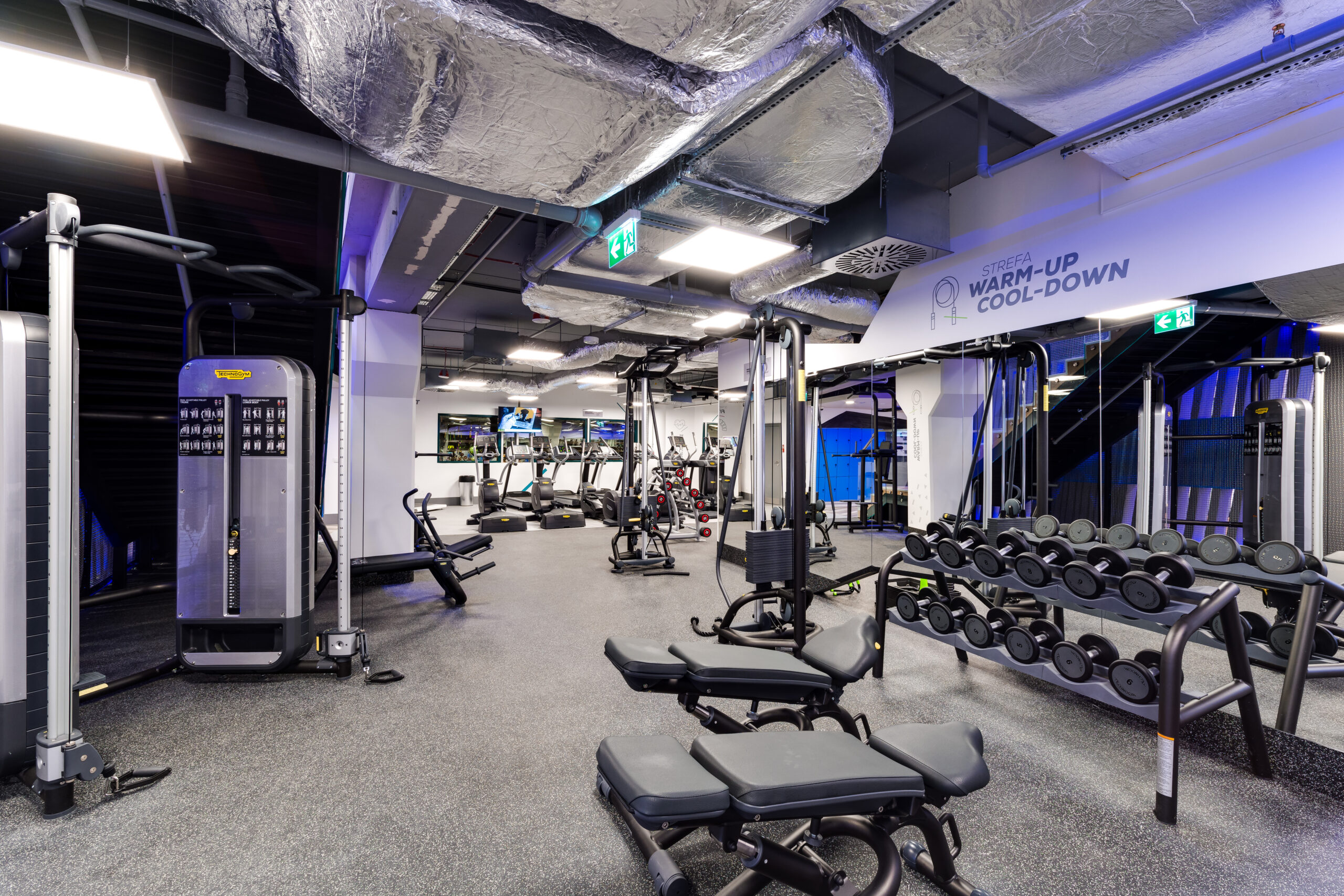 Wnętrze siłowni CityFit Bydgoszcz CH Rondo 24/7