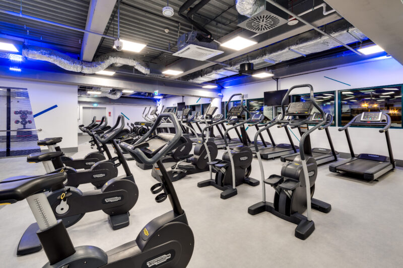 Wnętrze siłowni CityFit Bydgoszcz CH Rondo 24/7
