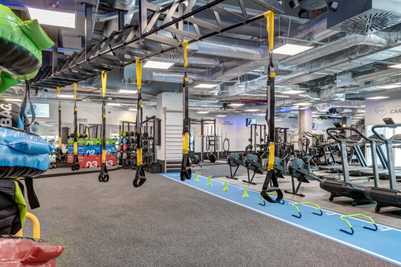 Wnętrze siłowni CityFit Gdańsk Forum 24/7