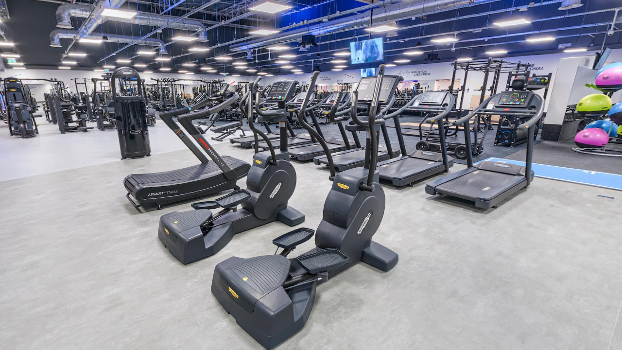 Wnętrze siłowni CityFit Lublin CH Lublin Plaza 24/7