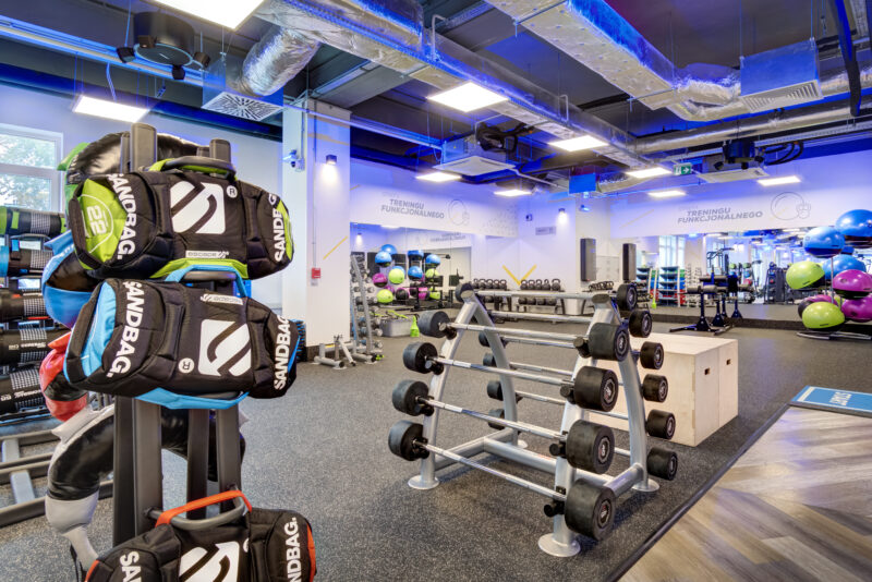 Wnętrze siłowni CityFit PDT Wola Warszawa 24/7