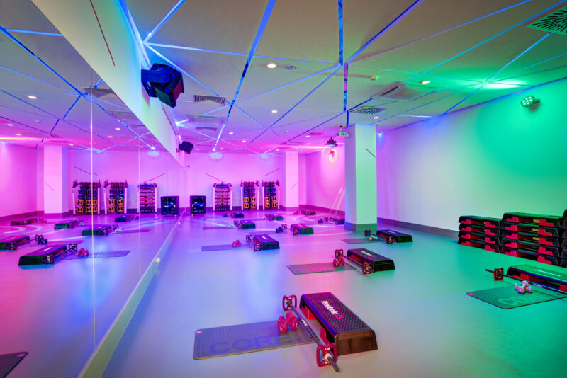 Wnętrze siłowni CityFit PDT Wola Warszawa 24/7