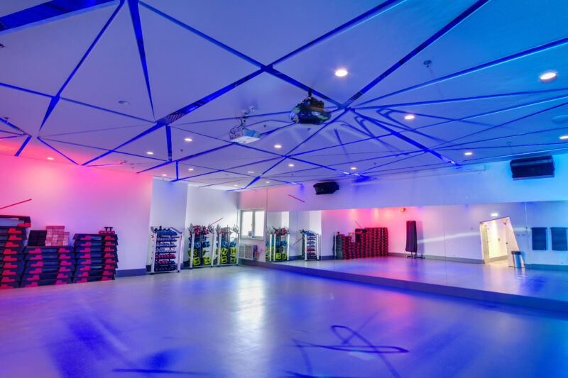 Wnętrze siłowni CityFit Poznań Galeria Pestka 24/7