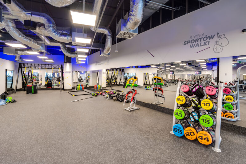 Wnętrze siłowni CityFit Wałbrzych Galeria Victoria 24/7