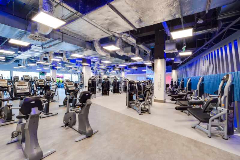 Wnętrze siłowni CityFit Wałbrzych Galeria Victoria 24/7