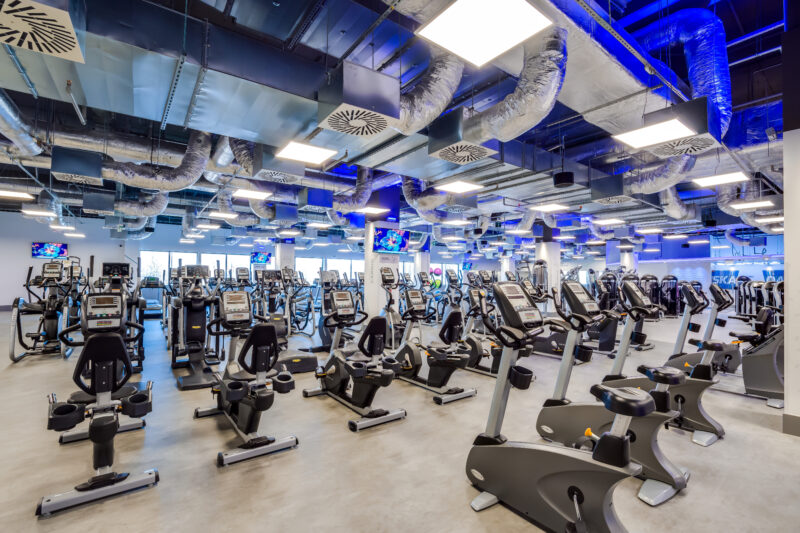 Wnętrze siłowni CityFit Wałbrzych Galeria Victoria 24/7